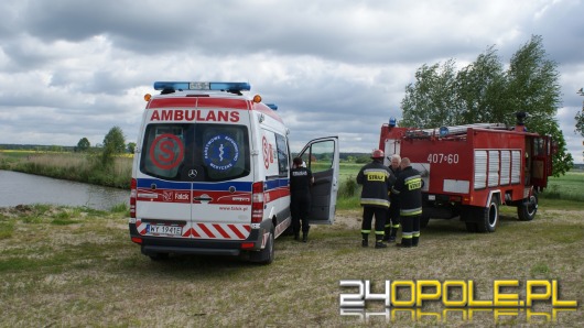 Przechodzień znalazł w stawie zwłoki kobiety