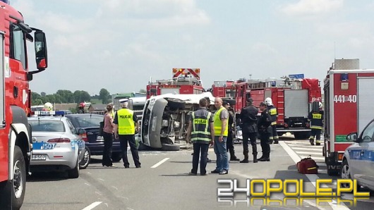 Tragiczny wypadek na autostradzie. Zderzyły się dwa busy.