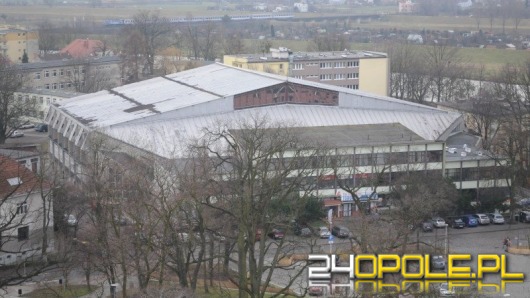 Toropol się sypie. Czy wystarczy na hokejową Ekstraklasę?