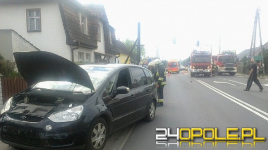 Wypadek w Lędzinach. 82-latka trafiła do szpitala