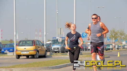 Opolanie biegną 100 kilometrów sztafetą dla dzieci z hospicjum