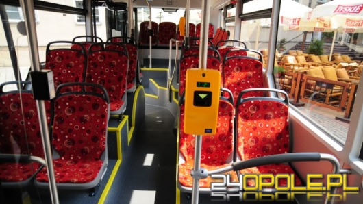 W Opolu bilet na autobus kupisz za pomocą smartfona