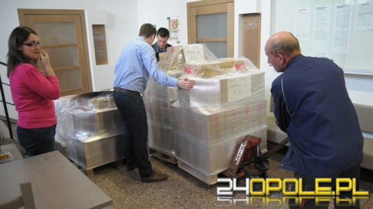 Ponad 10 ton demokracji. W ratuszu są już karty do głosowania.