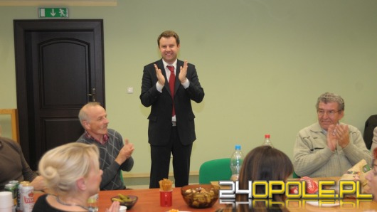 Pierwsze oficjalne wyniki: Wiśniewski prowadzi, drugi jest Ociepa