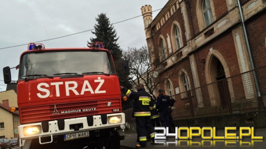 Wybuch gazu w Głogówku. Poparzony mieszkaniec trafił do szpitala