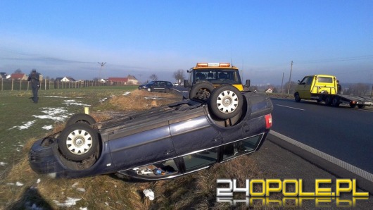 Volkswagen dachował w Winowie