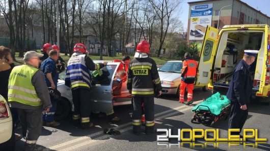 Wypadek czterech samochodów na ul. Nysy Łużyckiej