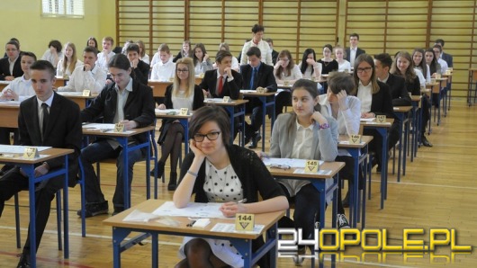 Ponad tysiąc gimnazjalistów w Opolu zaczęło egzaminy