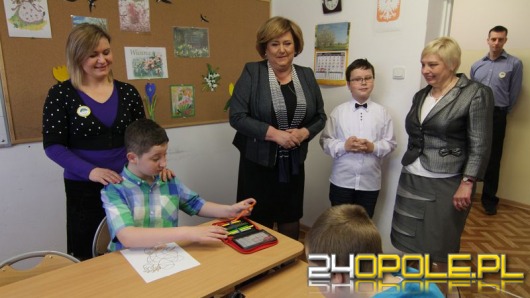 Anna Komorowska odwiedziła autystyczne dzieci w Kędzierzynie-Koźlu