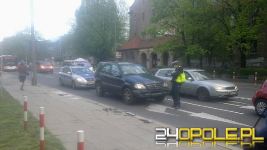 Kierowca po ataku padaczki spowodował kolizję 3 aut