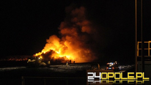 Pożar na wysypisku śmieci w Opolu