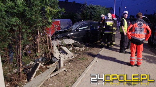 Wypadek podczas wyprzedzania w Opolu. Zginął kierowca BMW.