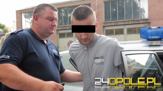 Zatrzymano podejrzanego o podpalenia aut w Grodkowie