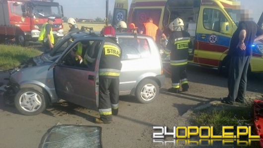 Pijany kierowca fiata wjechał w autobus