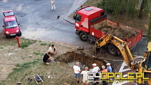Awaria wodociągu na osiedlu Armii Krajowej
