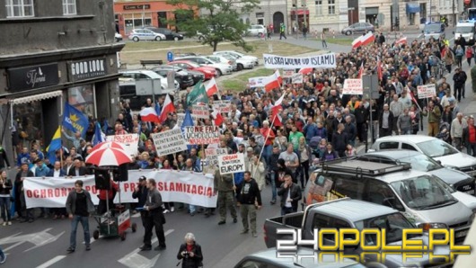 Marsz przeciwko islamizacji Polski przeszedł ulicami Opola