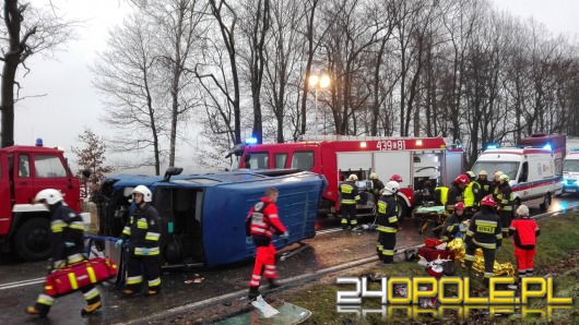 7 osób rannych w wypadku busa pod Byczyną 
