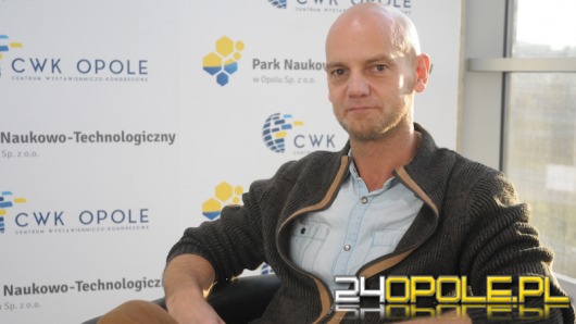 Kordian Michalak: Sztukę odbiera się grzbietem