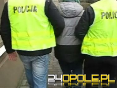 40-latek wyłudzał telefony i tablety. Usłyszał 19 zarzutów.