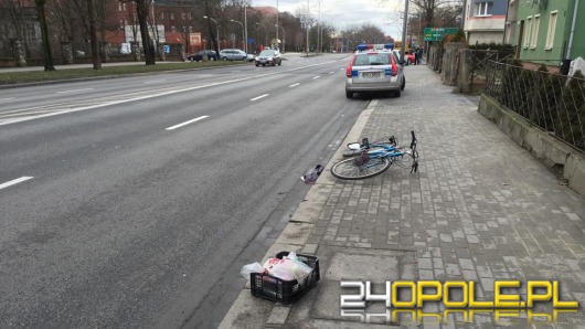 Rowerzysta potrącony na przejściu dla pieszych zmarł w szpitalu