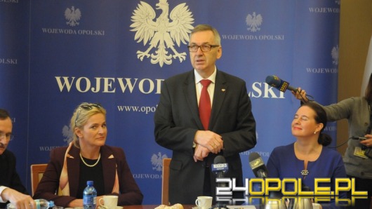 Wiceminister Szwed: Opolszczyzna dobrze przygotowana do wdrożenia programu "500 plus".