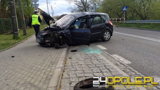 Kierowca renault zasłabł za kierownicą i dachował