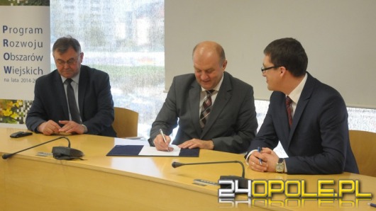  Marszałek przekazał blisko 30 mln euro dla Lokalnych Grup Działania