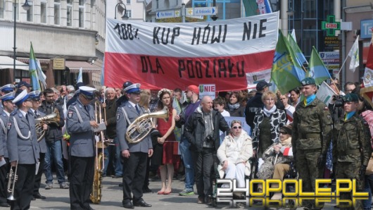  Przeciwnicy Dużego Opola protestowali dziś na Placu Wolności