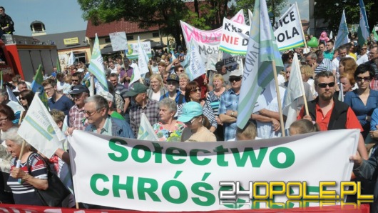 Ponad tysiąc osób protestowało w Dobrzeniu Wielkim