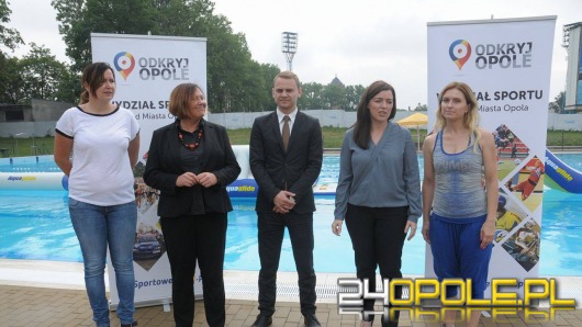 Ratusz zaprasza seniorów na zajęcia z aqua zumby