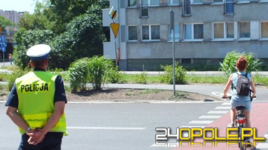 "Rowerem bezpiecznie do celu". Policja apeluje do rowerzystów.