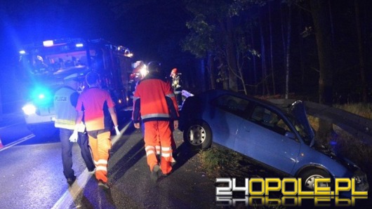 Próbował uniknąć zderzenia, uderzył w barierki