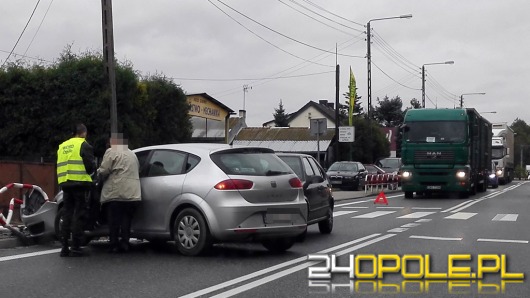 Seat i renault zderzyły się w Walidrograch