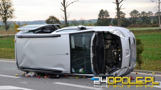 Wypadek na obwodnicy Grodkowa, dwie osoby ranne