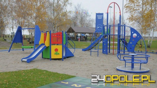 Nowy plac zabaw w Ciepielowicach. To efekt konkursu "Podwórko Nivea".