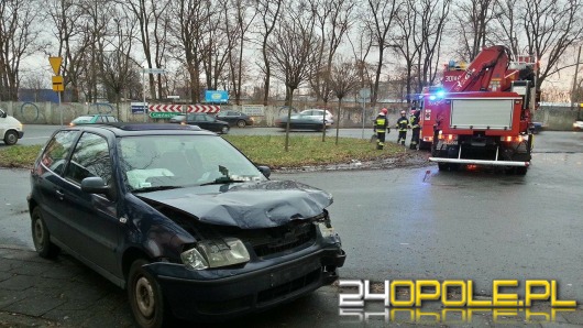 Poranne zderzenie dwóch volkswagenów 