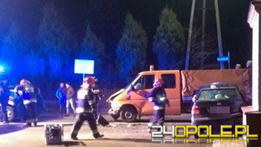Groźny wypadek pod Opolem, jedna osoba ranna