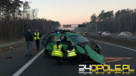 Wystrzał opony przyczyną groźnego wypadku na autostradzie A4