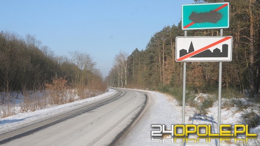 Część tablic Dużego Opola jest już zdewastowanych