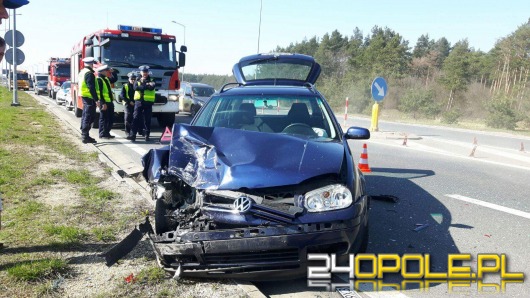  Dwie osoby ranne w wypadku na obwodnicy Opola