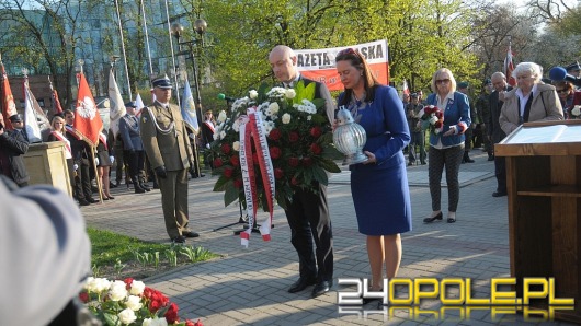 Opolanie oddali cześć ofiarom katastrofy smoleńskiej