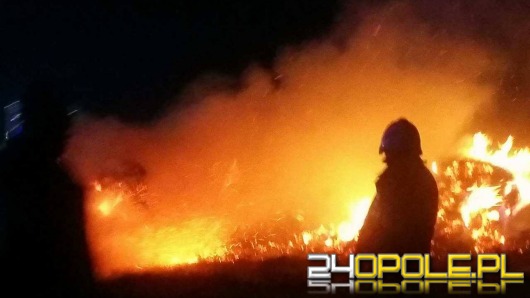 Pożar stogu siana w Schodni