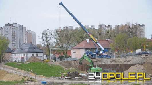 Nowym mostem nad Kanałem Ulgi pojedziemy we wrześniu