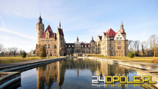 Zamek w Mosznej z nowymi wnętrzami i rekordem odwiedzających