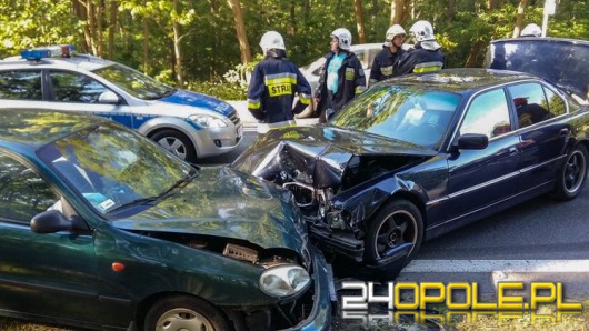 Czołowe zderzenie na ul. Strzeleckiej w Opolu