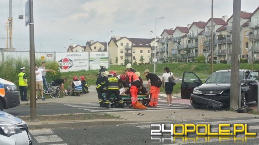 13-latka potrącona przez osobówkę. W szpitalu również kobieta w ciąży.