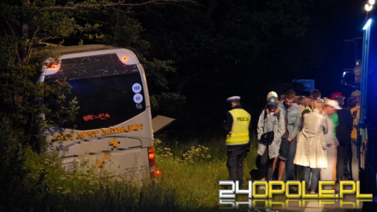 Nocne zderzenie autokaru i busa w Opolu. Są ranni.