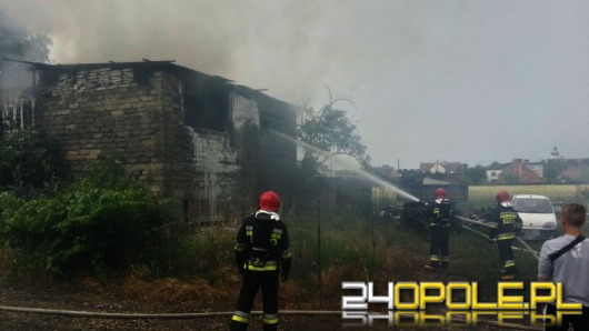 Pożar budynku gospodarczego w Opolu-Sławicach