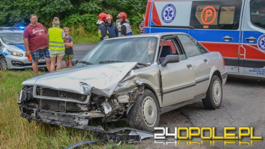 Dwa auta zderzyły się w Szydłowcu Śląskim