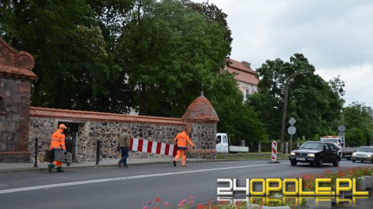 Koniec utrudnień drogowych w Niemodlinie. Odbudowano część bastei